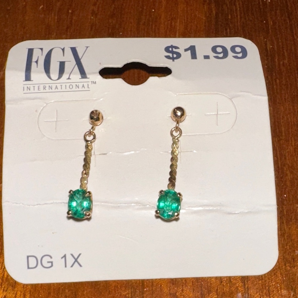 Vintage New‎ on Card Gold tone Drop Post Earrings with Green rhinestones